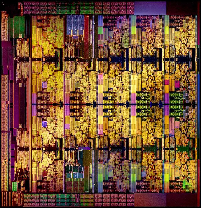 Intel Skylake-X Core i9-7980XE Die-Shot