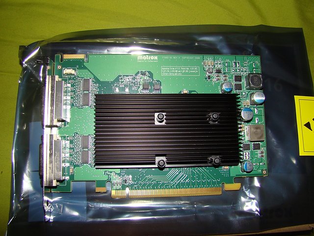 Matrox M9125 - Vorderseite